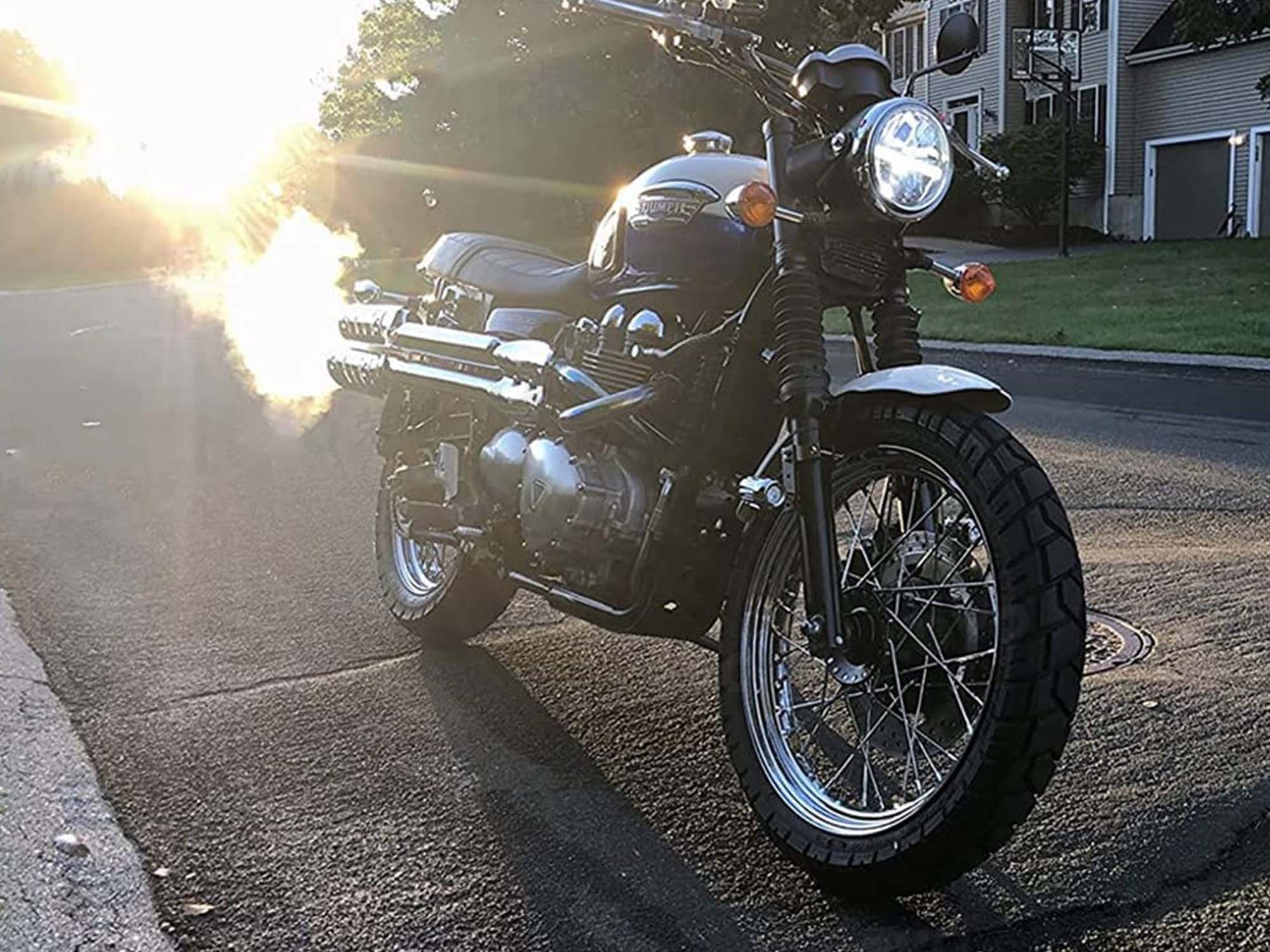 5-3/4” Round LED Headlight Hi/Lo Beam + Halo for Harley, Honda, Yamaha, Indian, Bobber - Image 2