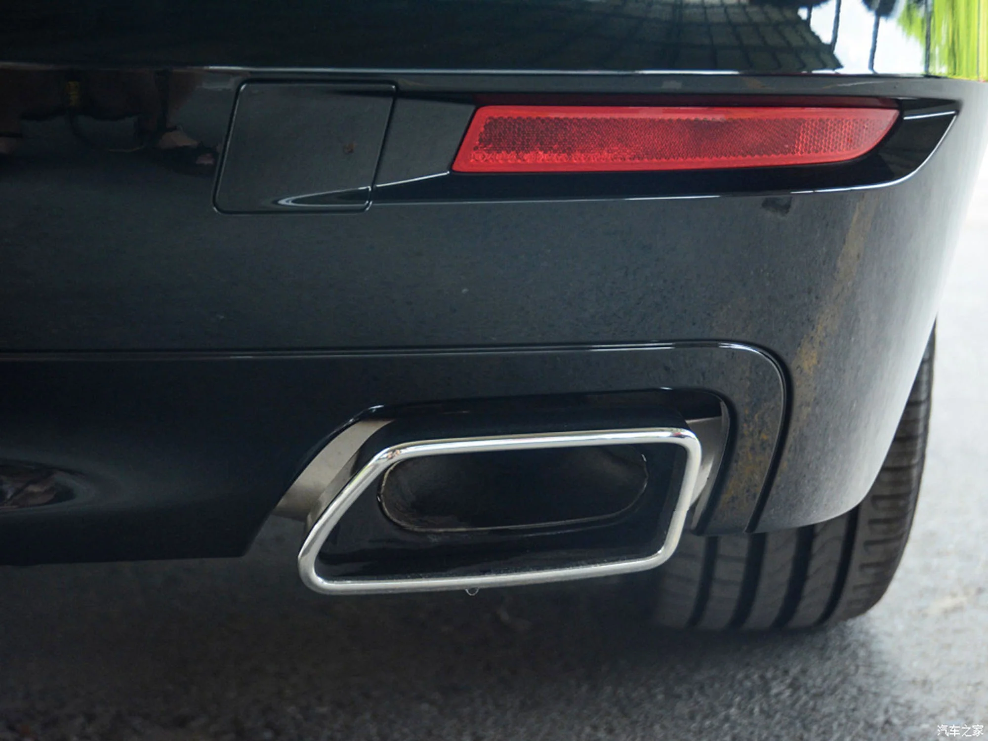 Black/Chrome Exhaust Tips For BMW F10 F11 550i 550d M Sport 2010-2016 - Image 14