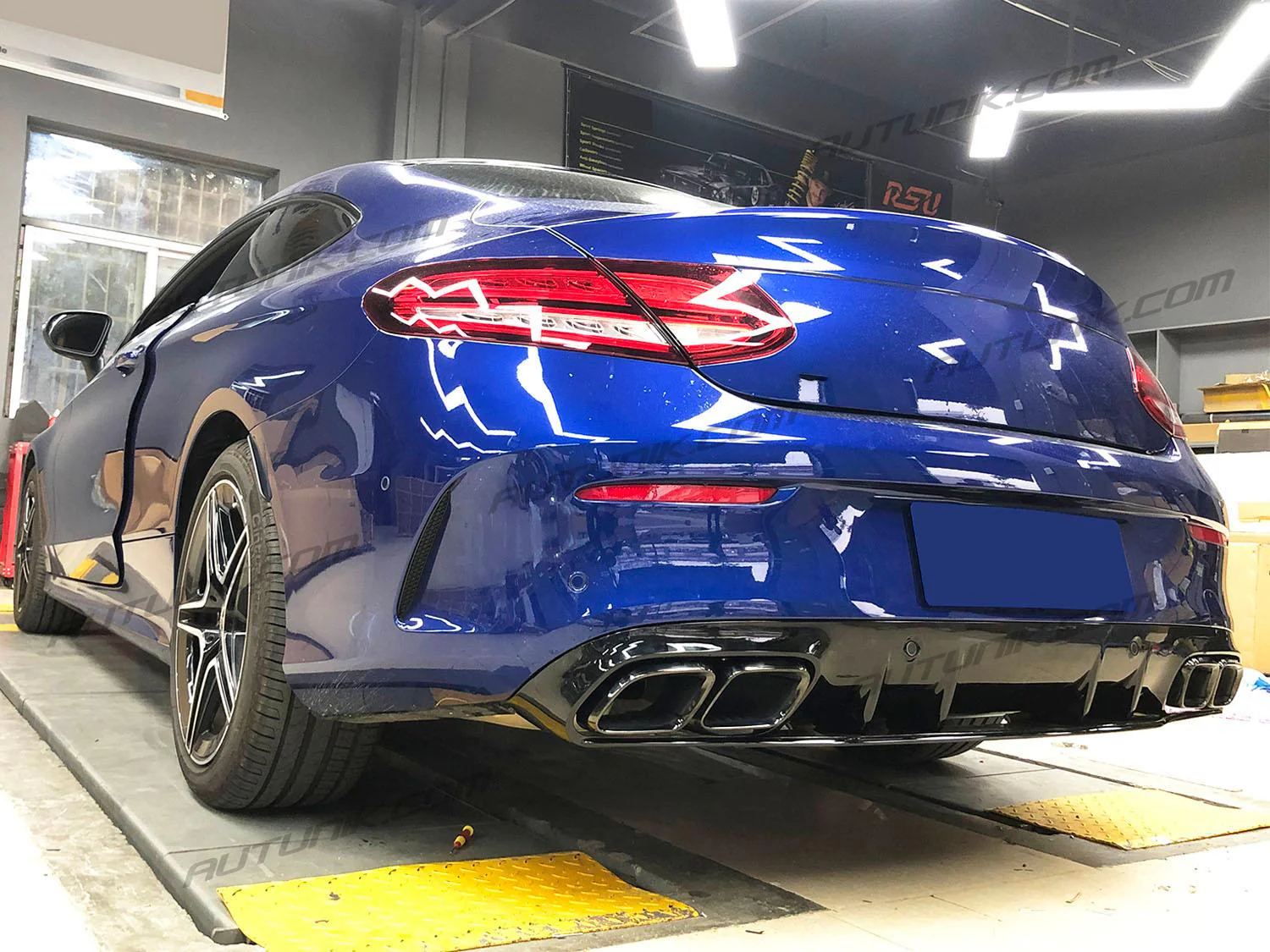 Rear Diffuser + Black Exhaust Tips For Mercedes W205 Coupe AMG Sport 2015-2021 di18 - Image 4