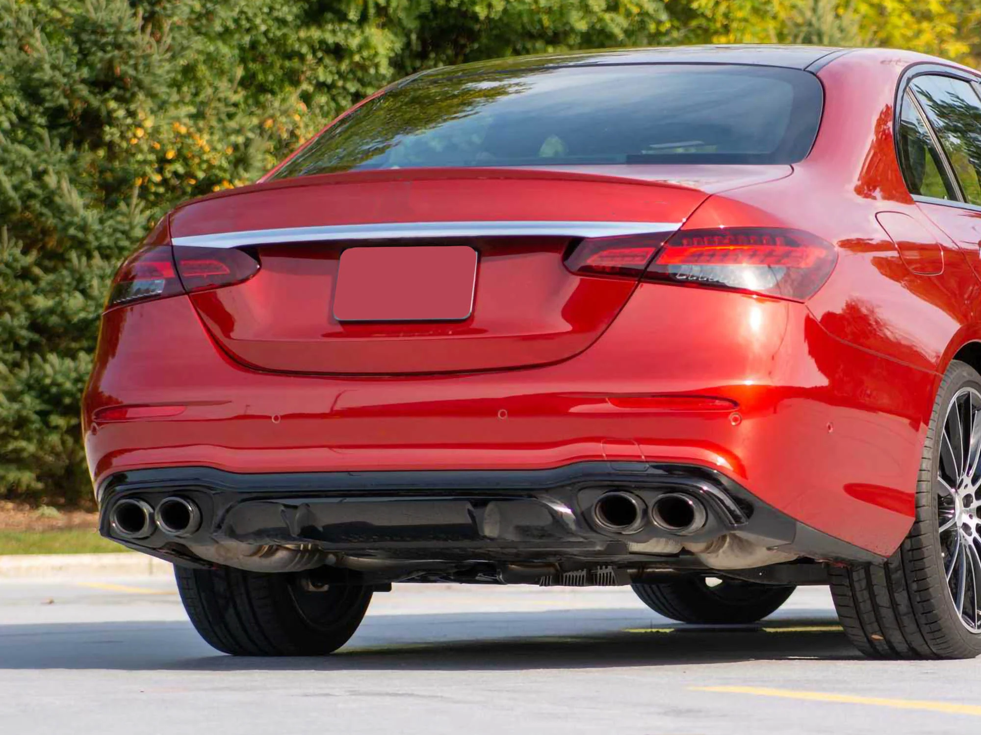 Gloss Black Diffuser & Exhaust Tips for Mercedes E-class W213 S213 Sedan AMG 2021-2023 - Image 3