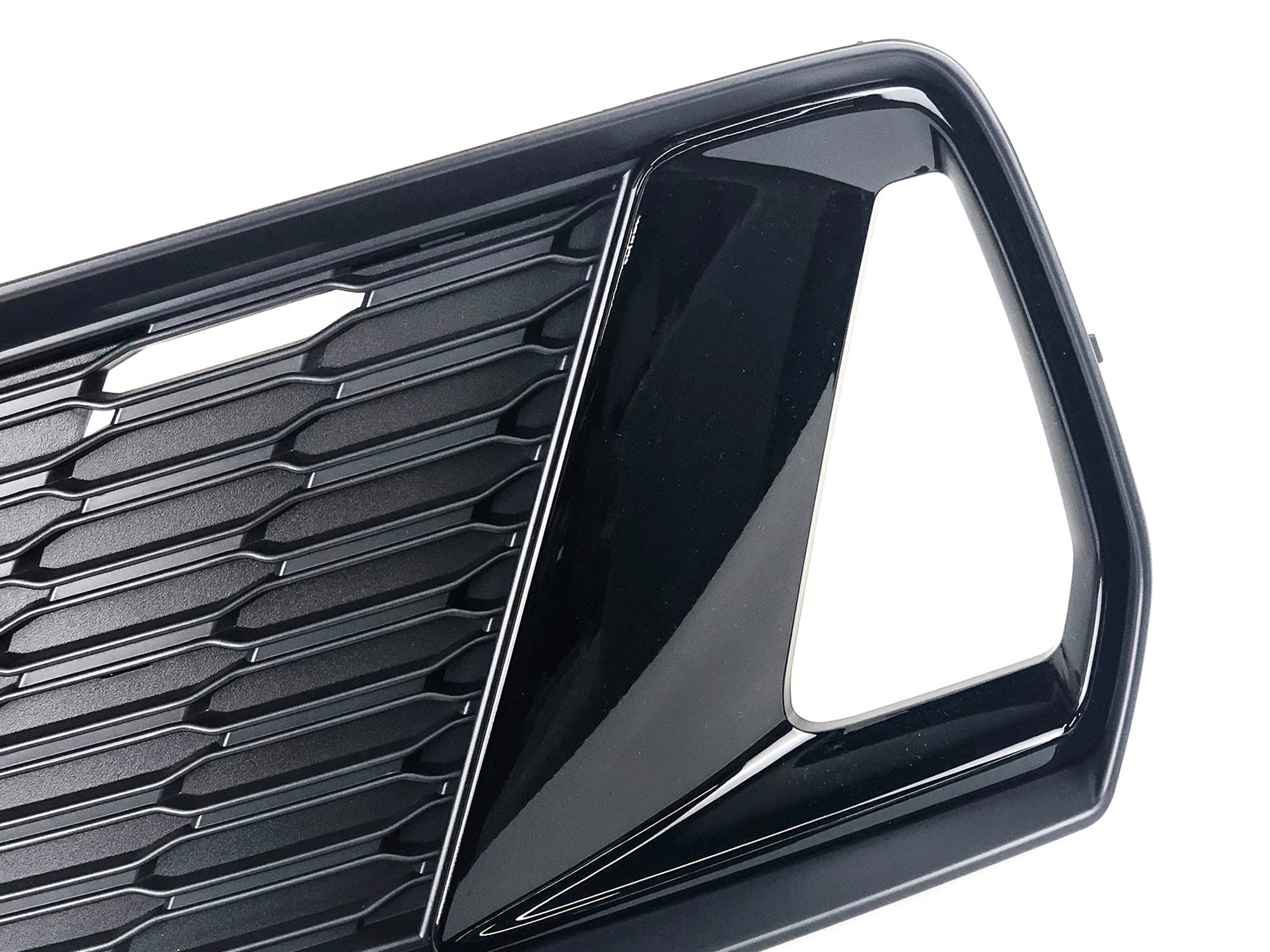 Front Bumper Fog Light Grille Cover Black For AUDI A7 C8 Sportback 2019-2025 - Image 9