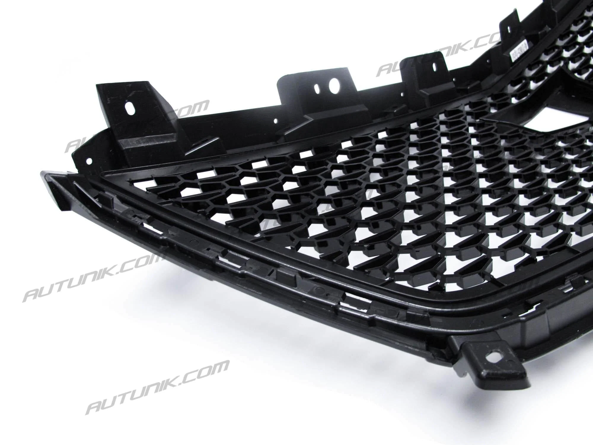 Black Diamond Upper Grill Replacement for Cadillac XT5 2017-2019 Pre-facelift w/o Camera - Image 13