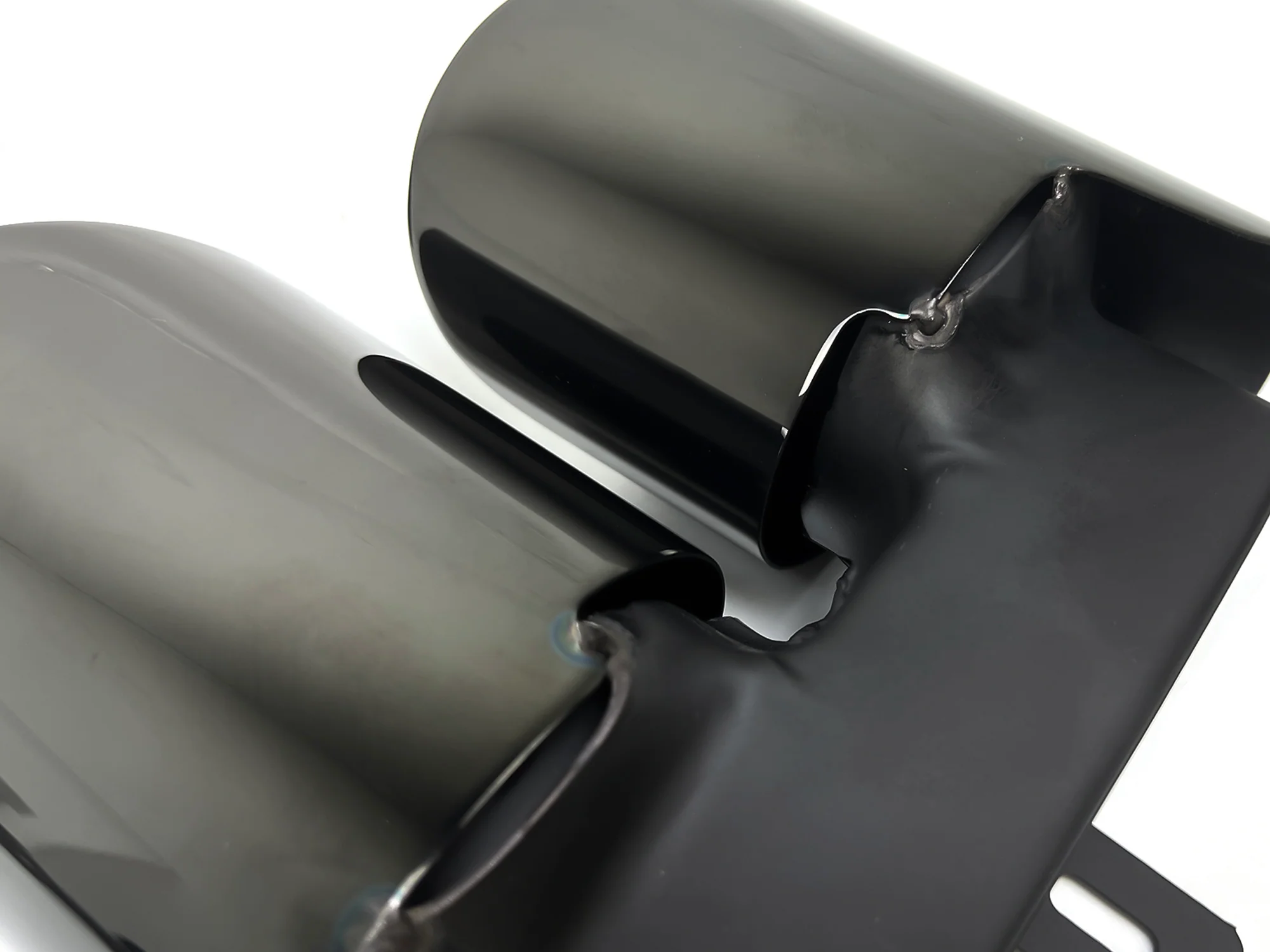 Premium Stainless Steel Silver Exhaust Tips for Porsche Panamera 976 2024 2025+ - Image 9