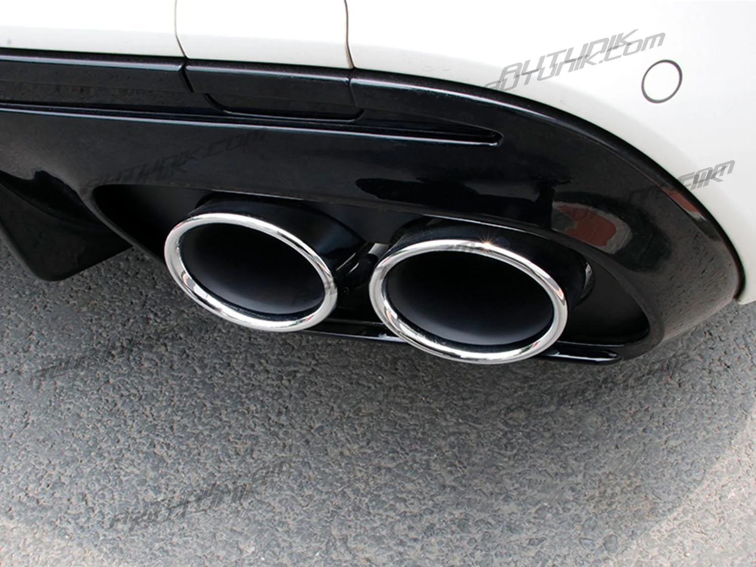 Rear Diffuser & Chrome Exhaust for Mercedes W205 Sedan C250 C300 C450 C43 AMG Pack 2015-2021 di28 - Image 6