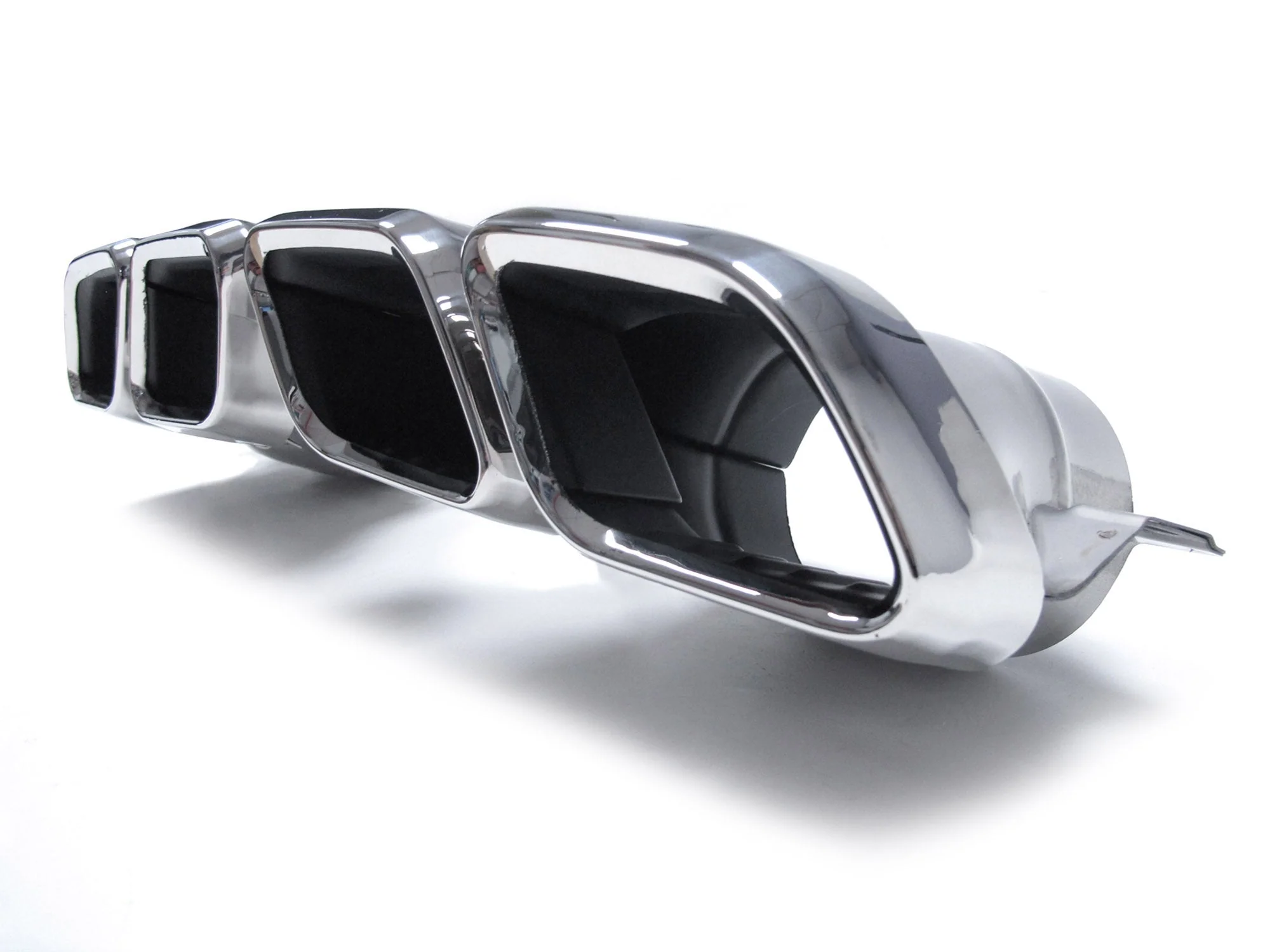 Gloss Black Diffuser w/ Chrome Exhaust Tips For Mercedes W205 Sedan C250 C300 C43 Sedan AMG Line 2015-2021 - Image 11