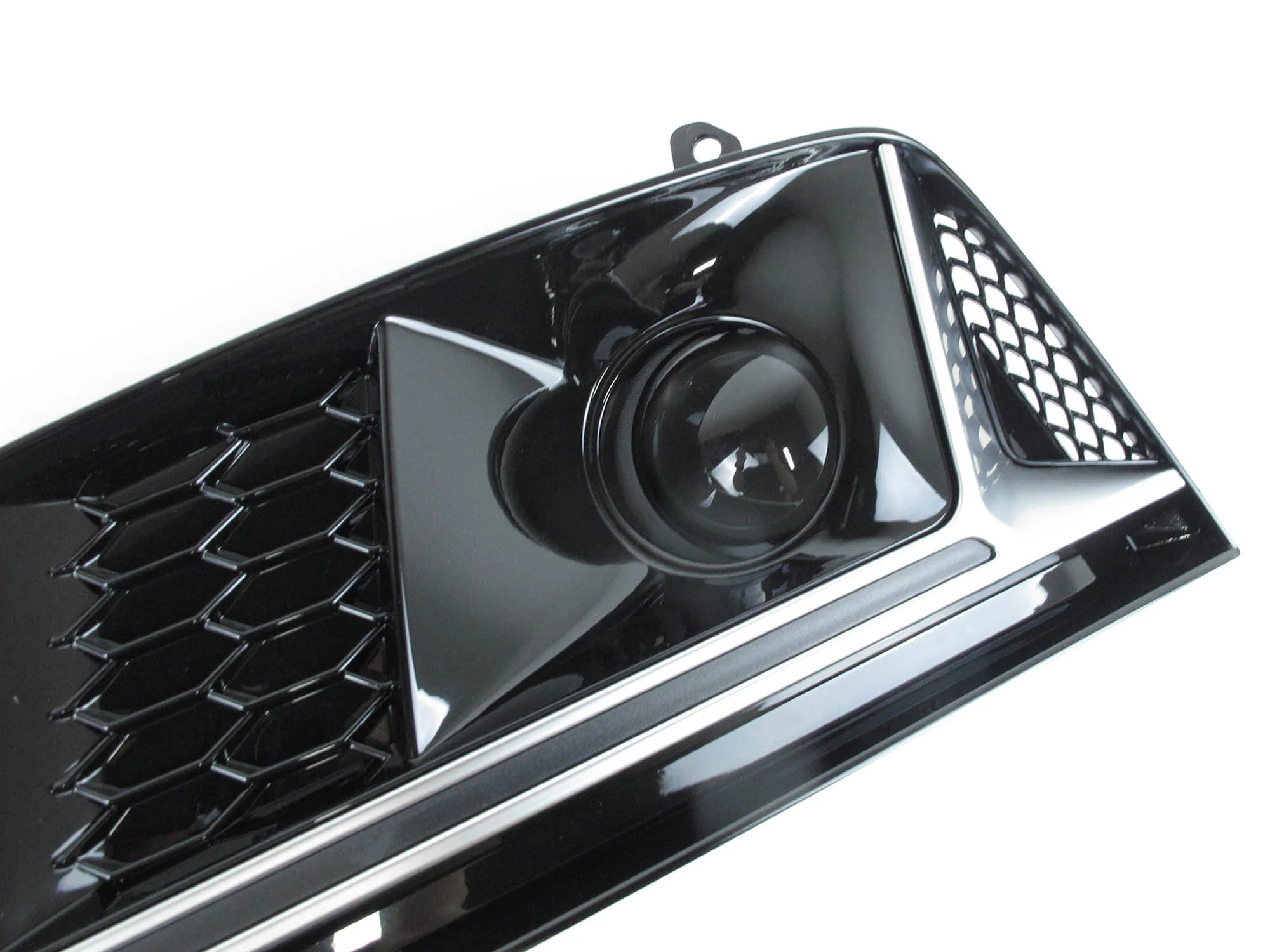 Chrome/Black Fog Light Cover Grille for Audi A4 B9 Non-Sline 2017 2018 2019 - Image 9