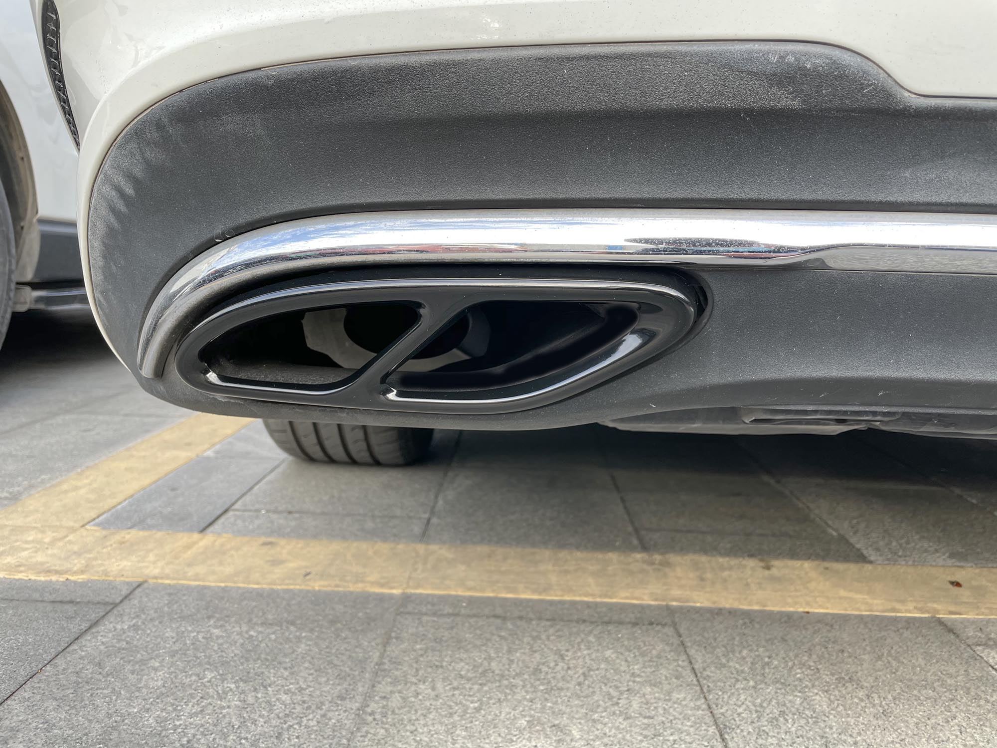 Chrome/Black Exhaust Tips for Mercedes W212 W205 Sedan Coupe C207 W166 W253 - Image 15