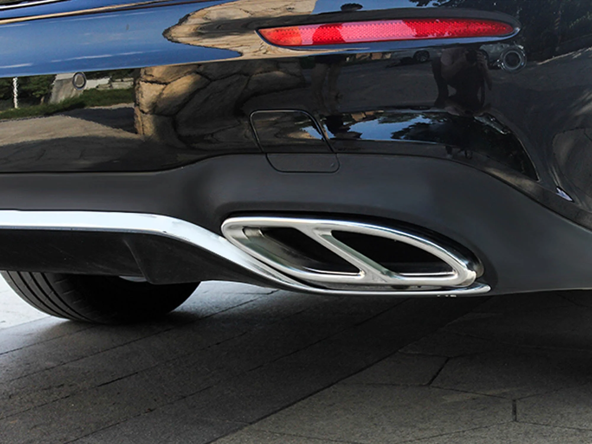 Chrome/Black Exhaust Tips for Mercedes W212 W205 Sedan Coupe C207 W166 W253 - Image 4