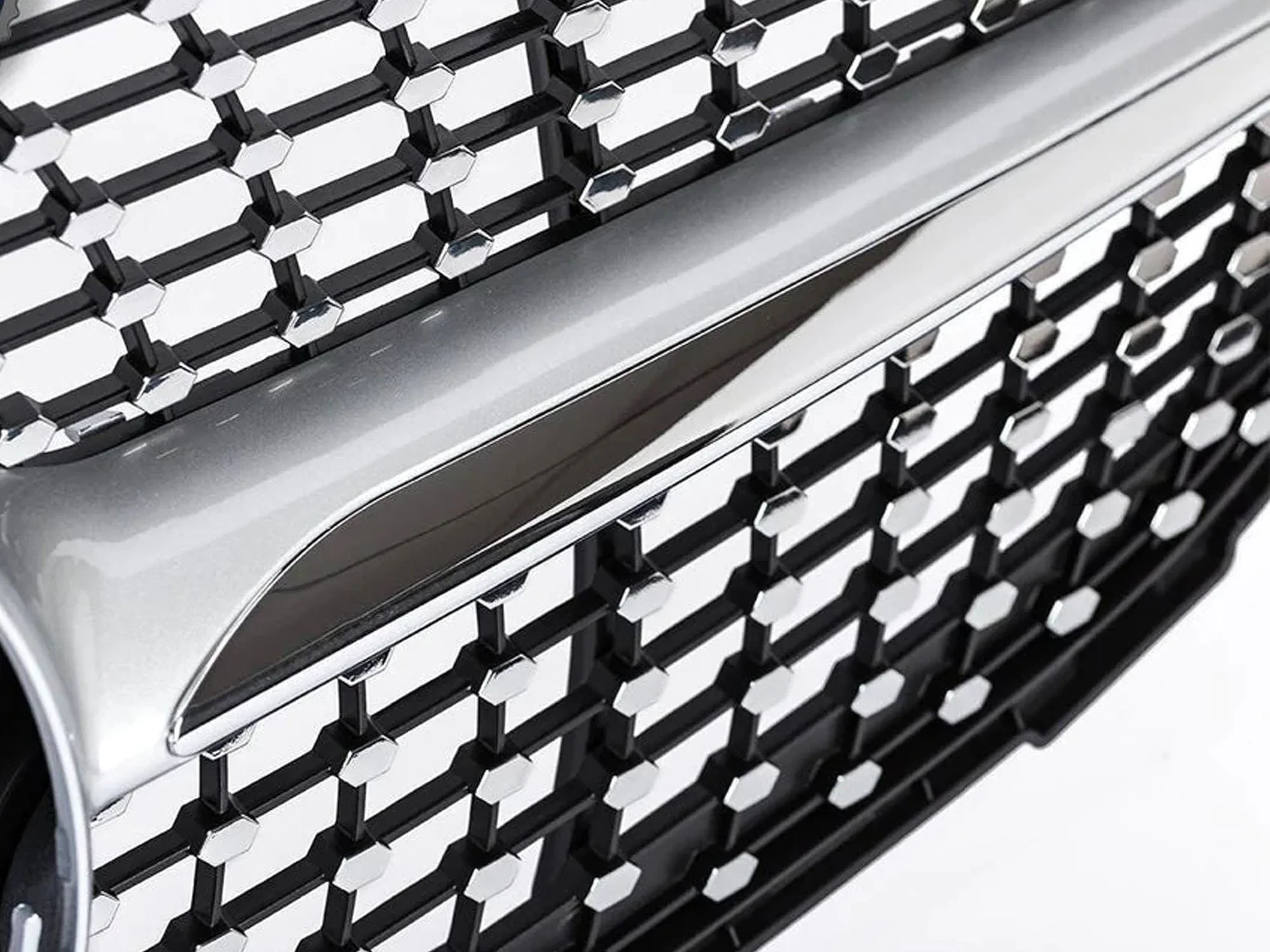 Diamond Front Bumper Grill For Mercedes W205 C205 C250 C300 C43 2015-2018 - Image 12