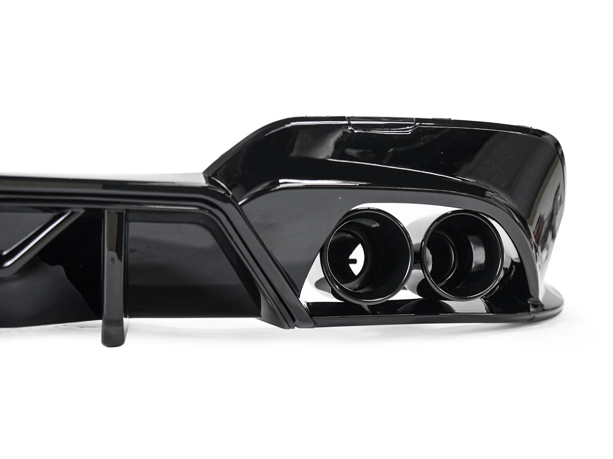 For 2019-2022 BMW G20 M340i Gloss Black Rear Diffuser w/ Exhaust Tips Pair - Image 6