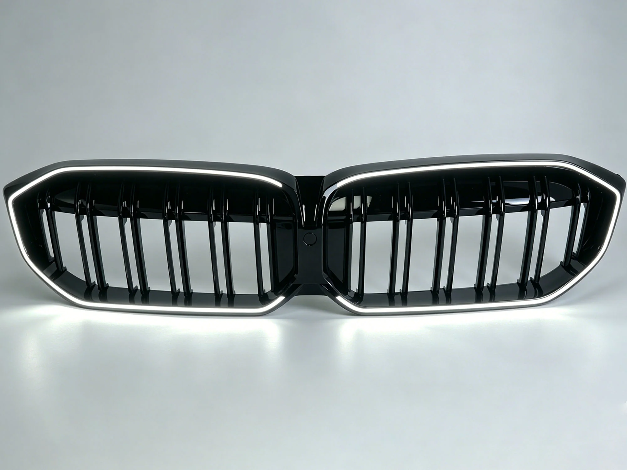 Front Kidney Grille Dual Lines W/ LED Light For BMW 3 Series G20 2023-2026 Gloss Black - Image 2