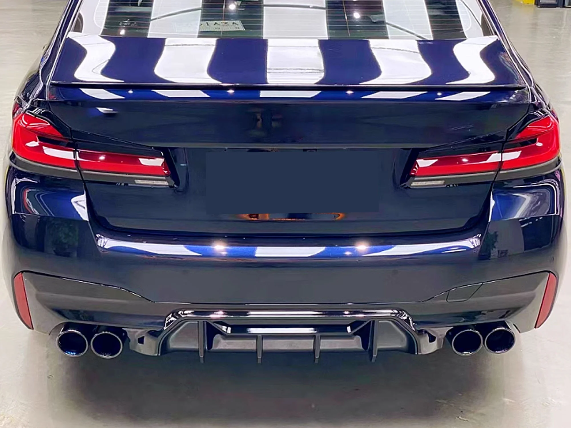 Gloss Black Muffler Exhaust Tips for BMW 5-Series G30 530i 540i M-Sport 2017–2024 - Image 3