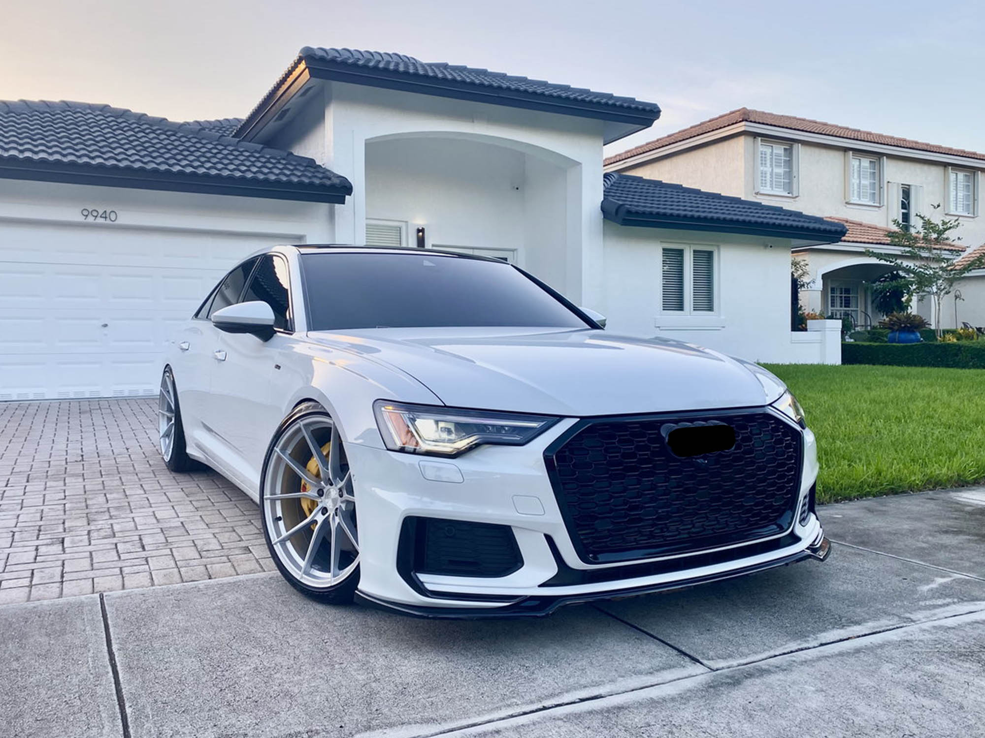 RS6 Style Front Bumper Grille Honeycomb Mesh For Audi A6 S6 C8 2019-2024 - Image 2