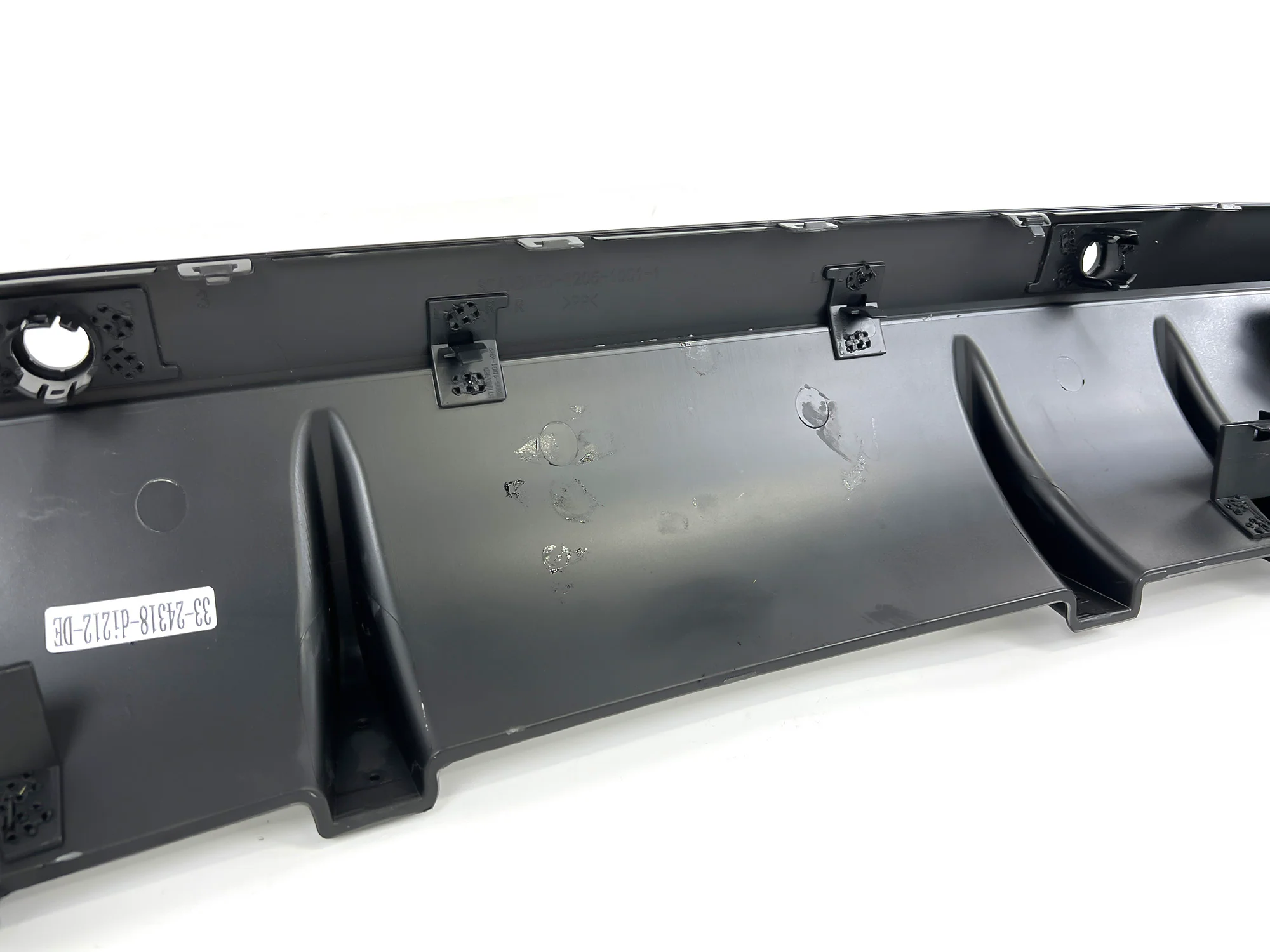 C43 Style Gloss Black Rear Diffuser + Exhaust Tips For Mercedes W205 C200 C300 C350 Non-AMG Sedan 2015-2021 - Image 11