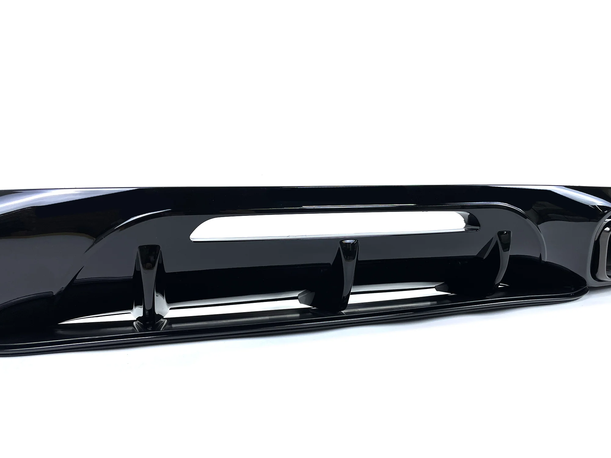 Gloss Black Rear Diffuser w/ Quad Exhaust Tips For 2015-2018 Mercedes CLS CLS400 CLS450 CLS500 CLS550 AMG Bumper Only - Image 6