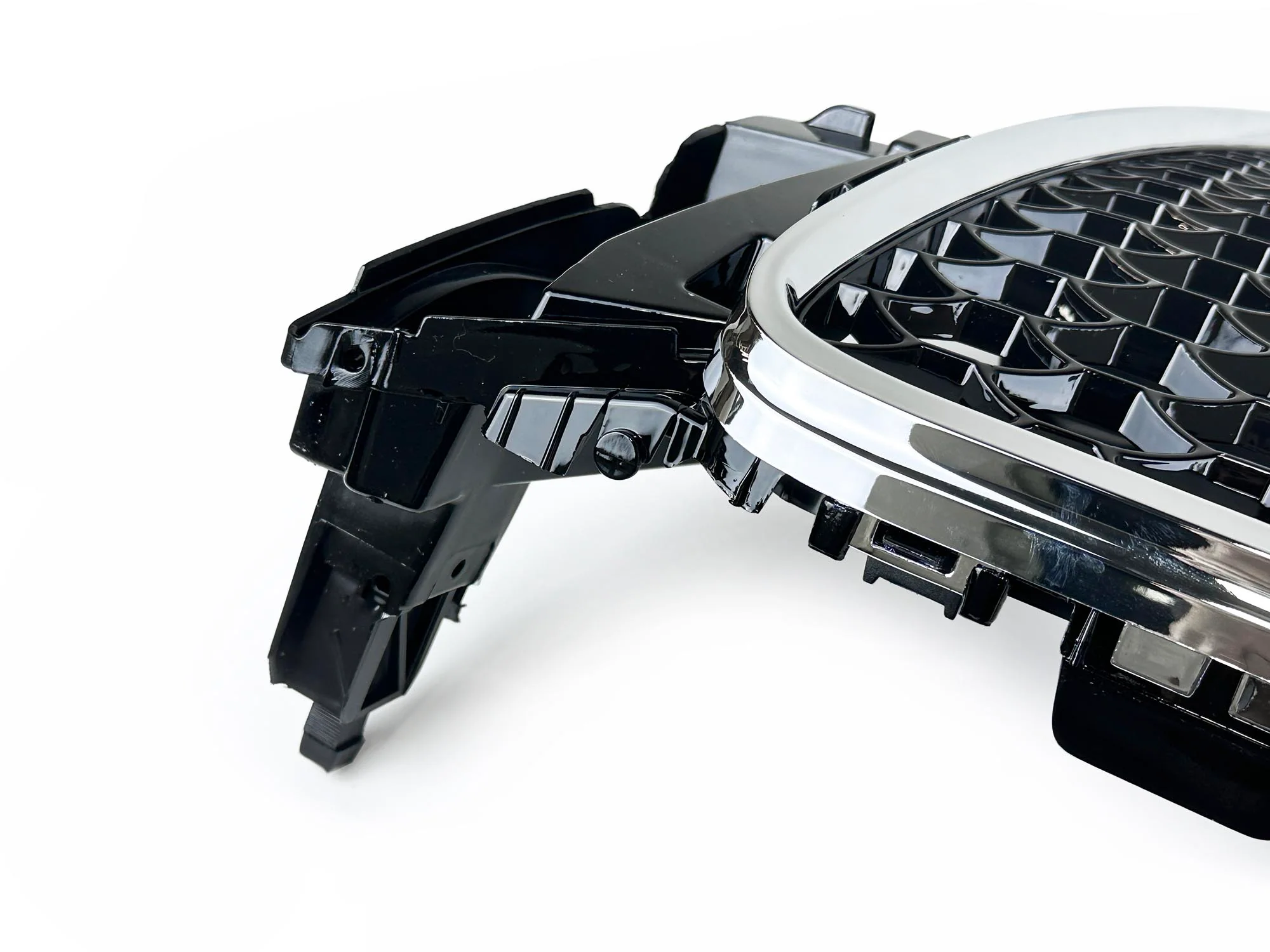 Honeycomb Front Bumper Grille for Audi A5 B8 S5 8T 2008-2012 ( Chrome Frame+Black Honeycomb) - Image 8