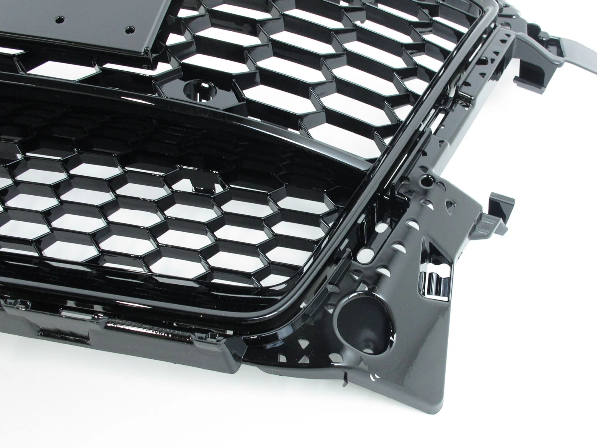Honeycomb Front Black Grille for Audi TT MK3 2015-2018 fg276 - Image 6