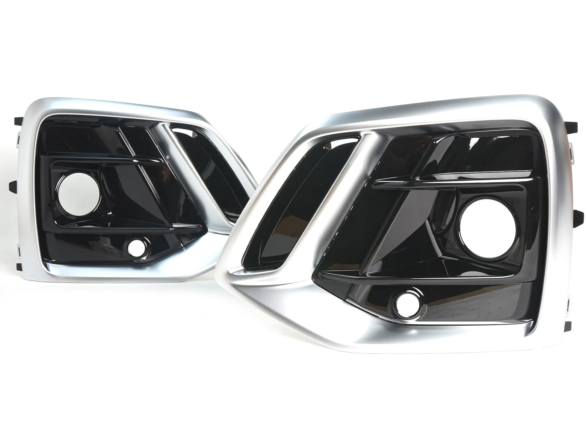Pair Front Fog Light Cover Grille Grill W/ ACC Hole Fit For Audi Q5 2021-2025 L+R - Image 4
