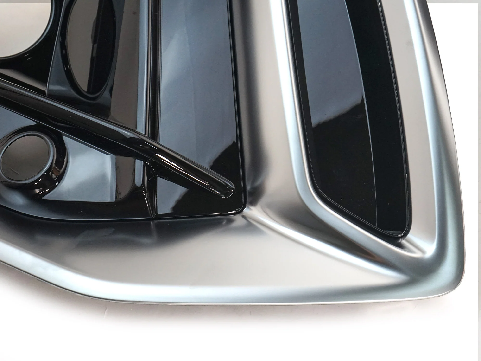 Pair Front Fog Light Cover Grille Grill W/ ACC Hole Fit For Audi Q5 2021-2025 L+R - Image 8