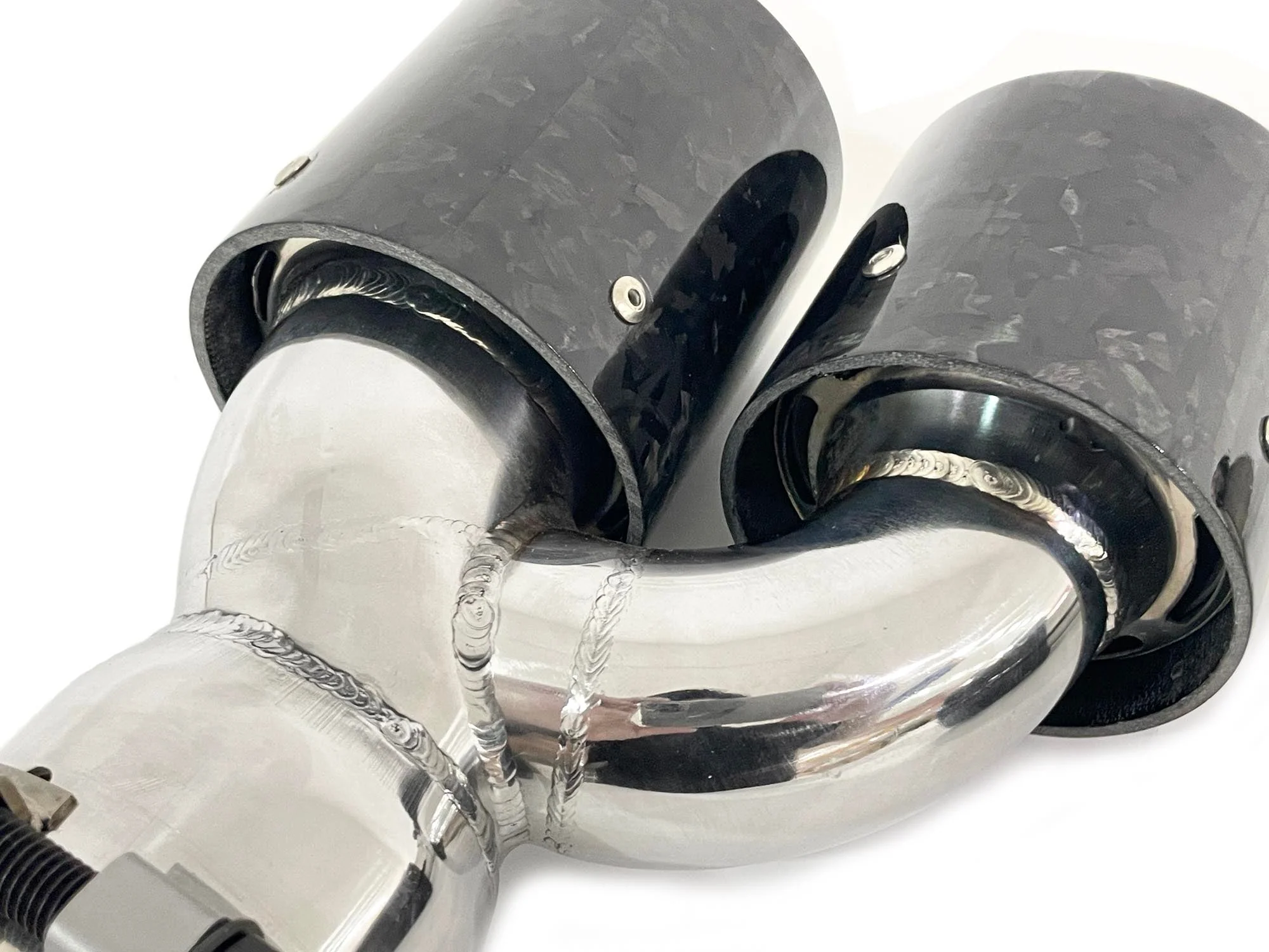 Forged Carbon Fiber Exhaust Tips Muffler Pipe for BMW G30 G31 540i M-Sport 2017-2019-2023 - Image 10