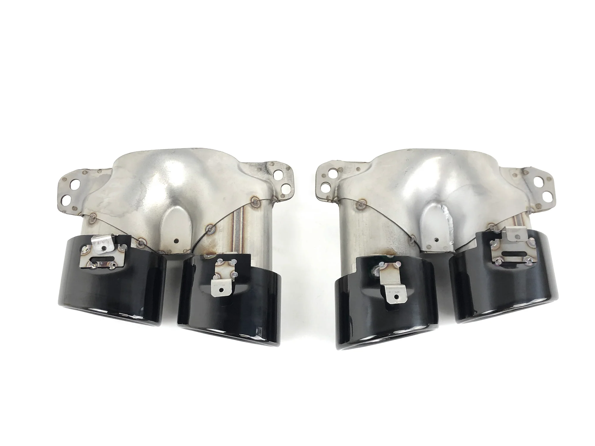 Gloss Black C43 Style Dual Round Exhaust Tips for Mercedes C43 AMG & C300 Sedan W206 2022-2025 - Image 4