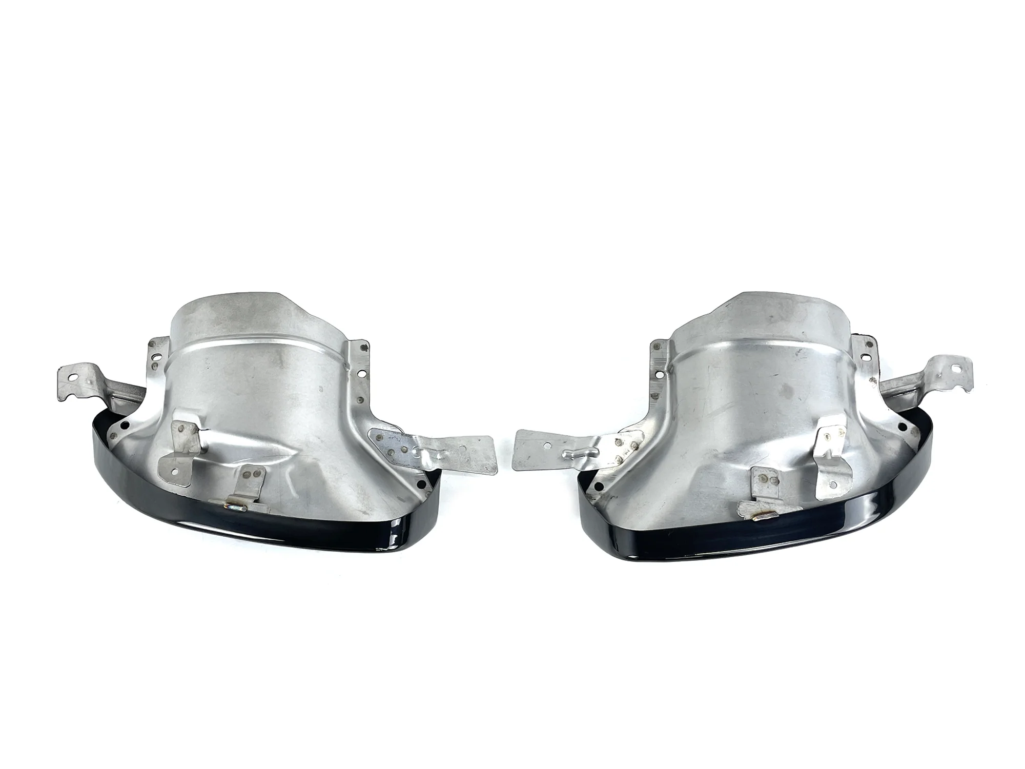 Black Square Exhaust Tips Replacement for BMW M240i M340i M440i M440d - Image 4