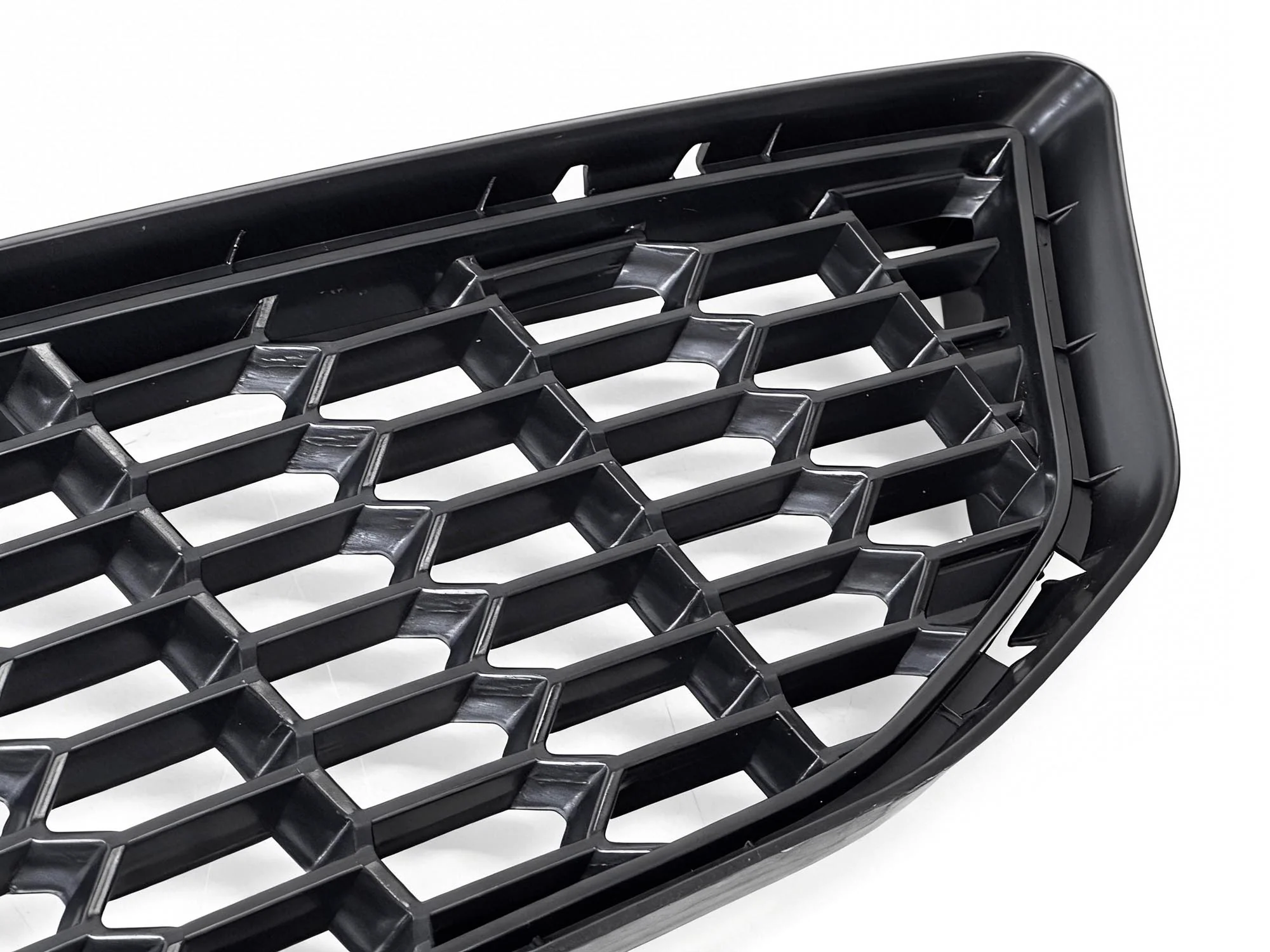 Pair Front Bumper Fog Light Grille for BMW M3 M4 F80 F82 2012-2018 51118054301 - Image 8