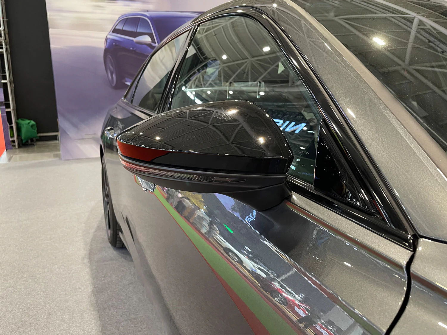 Replacement Gloss Black Mirror Covers for 2019+ Audi A6 S6 A7 S7 RS6 RS7 C8 With Lane Assist - Image 4