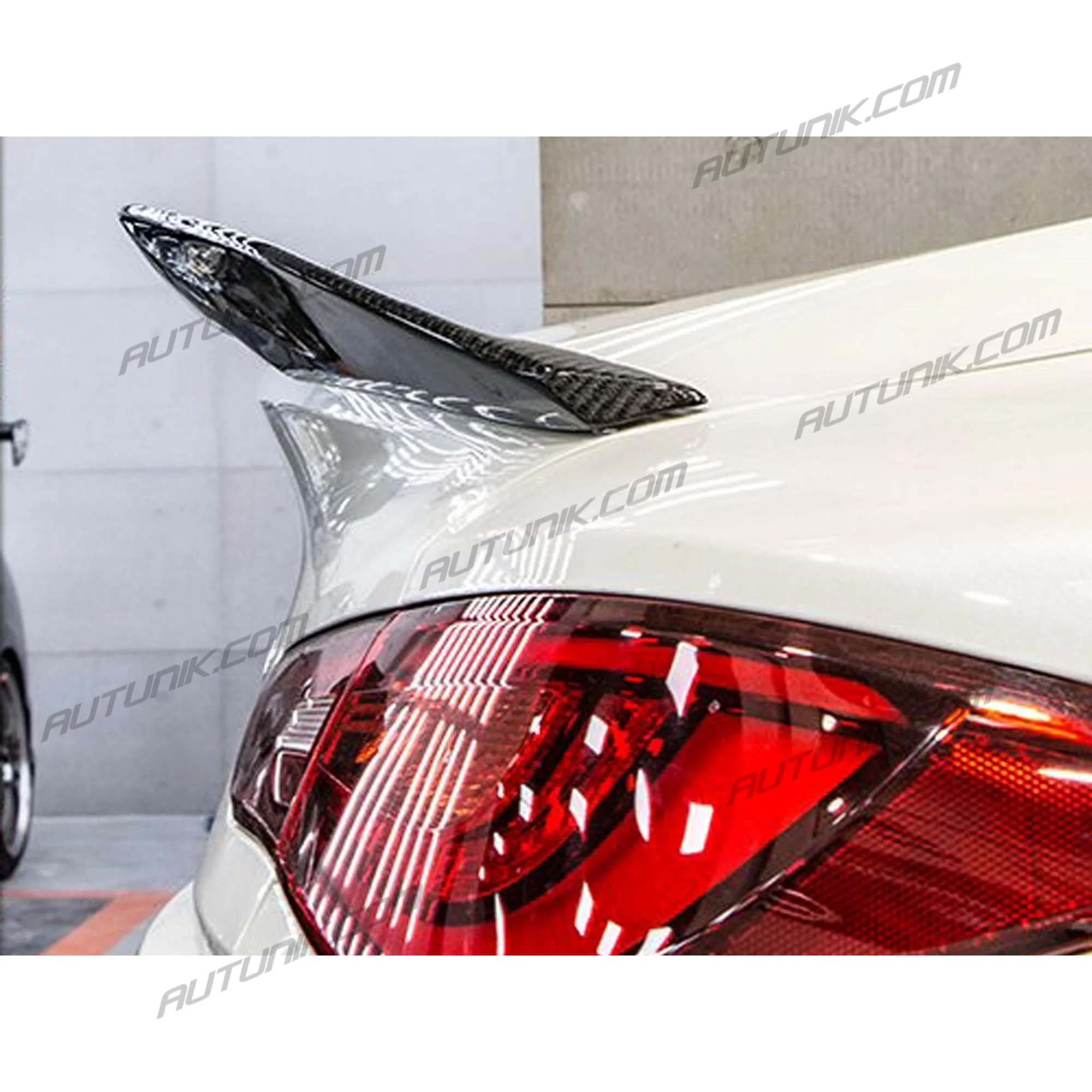 Real Carbon Fiber Rear Trunk Spoiler Wing For Infiniti Q60 2017-2022 - Image 4