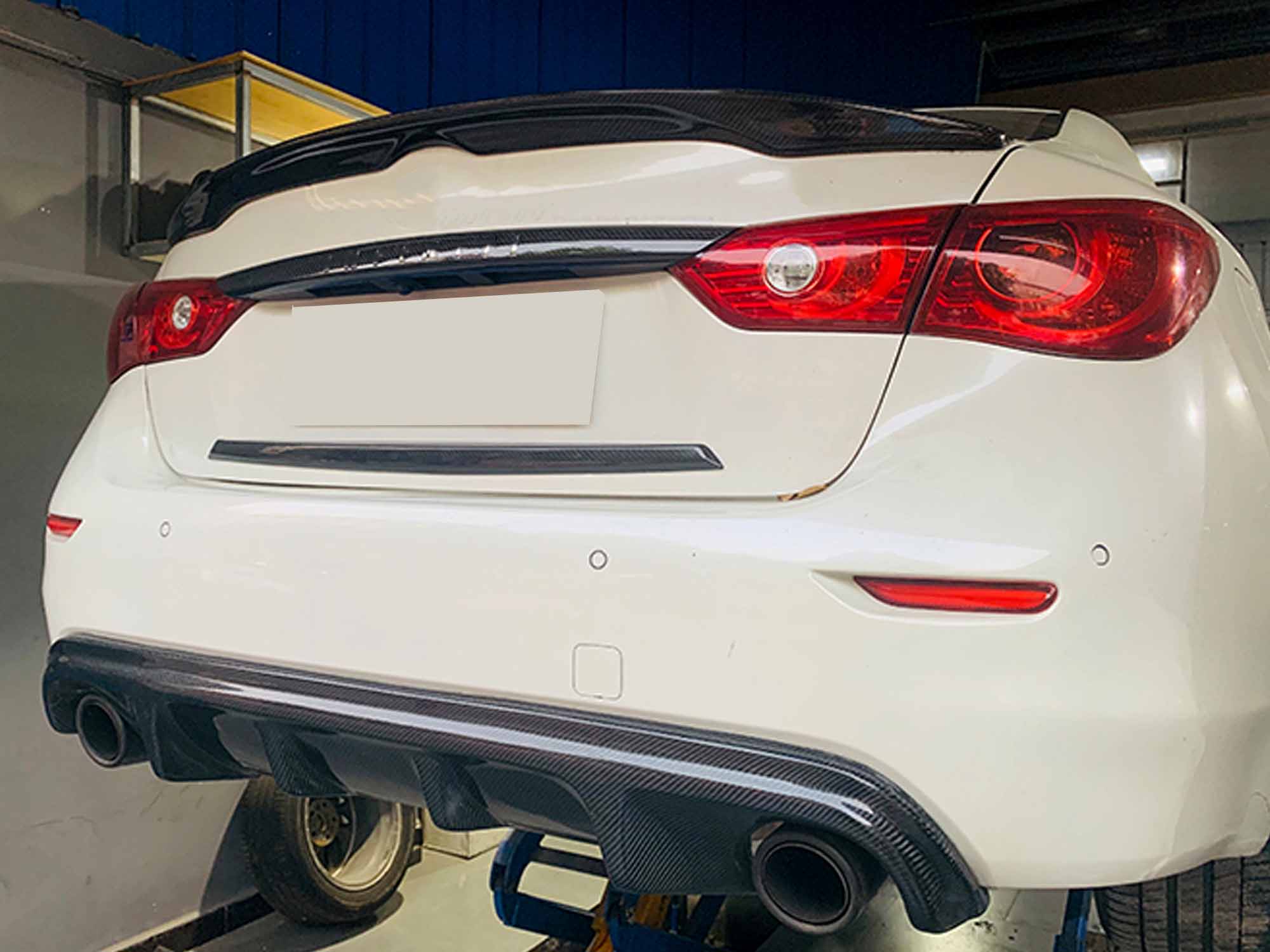 Carbon Fiber Look Rear Diffuser for Infiniti Q50 2014 2015 2016 2017 - Image 3
