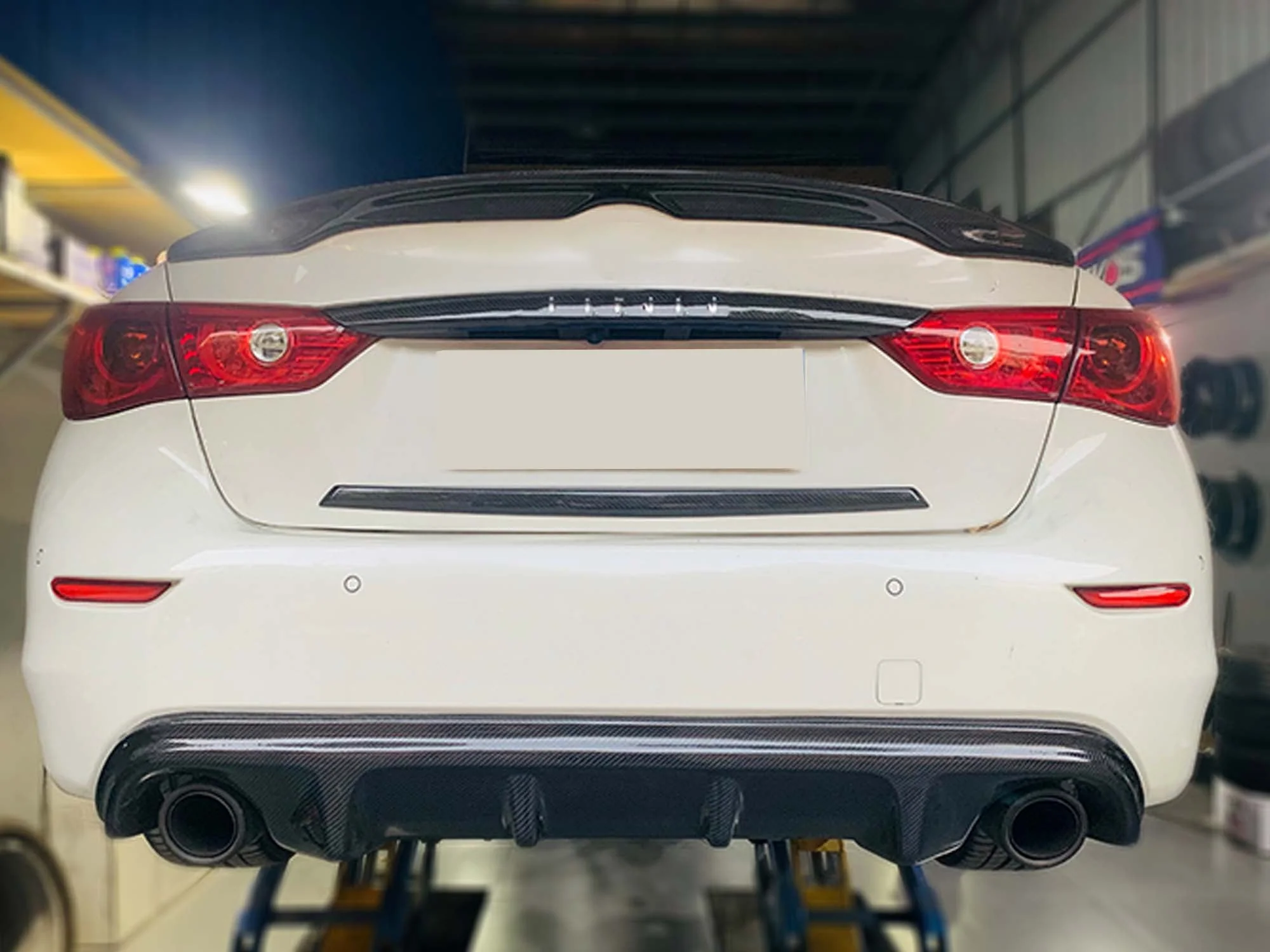 Carbon Fiber Look Rear Diffuser for Infiniti Q50 2014 2015 2016 2017 - Image 4