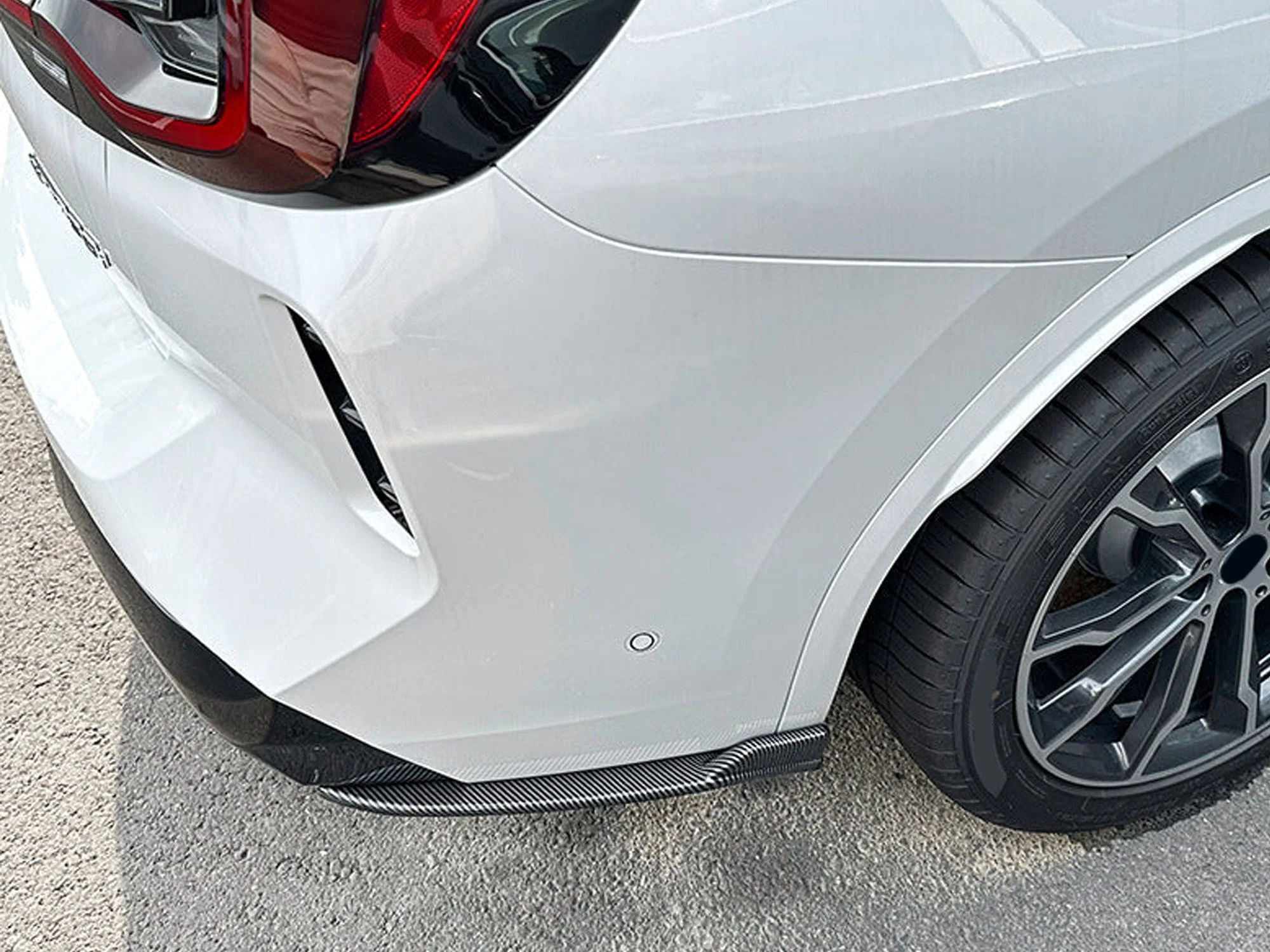 Rear Corner Canards Side Air Splitters Kits For BMW X3 G01 LCI M Sport 2022+ - Image 4