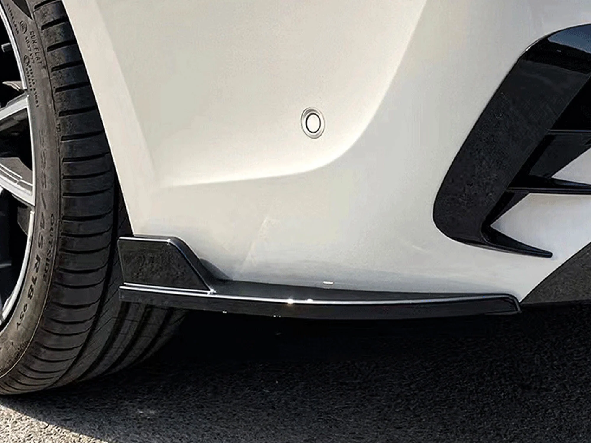 Gloss Black Rear Bumper Side Valences for BMW G20 G28 330I M340i 2019-2022 - Image 3
