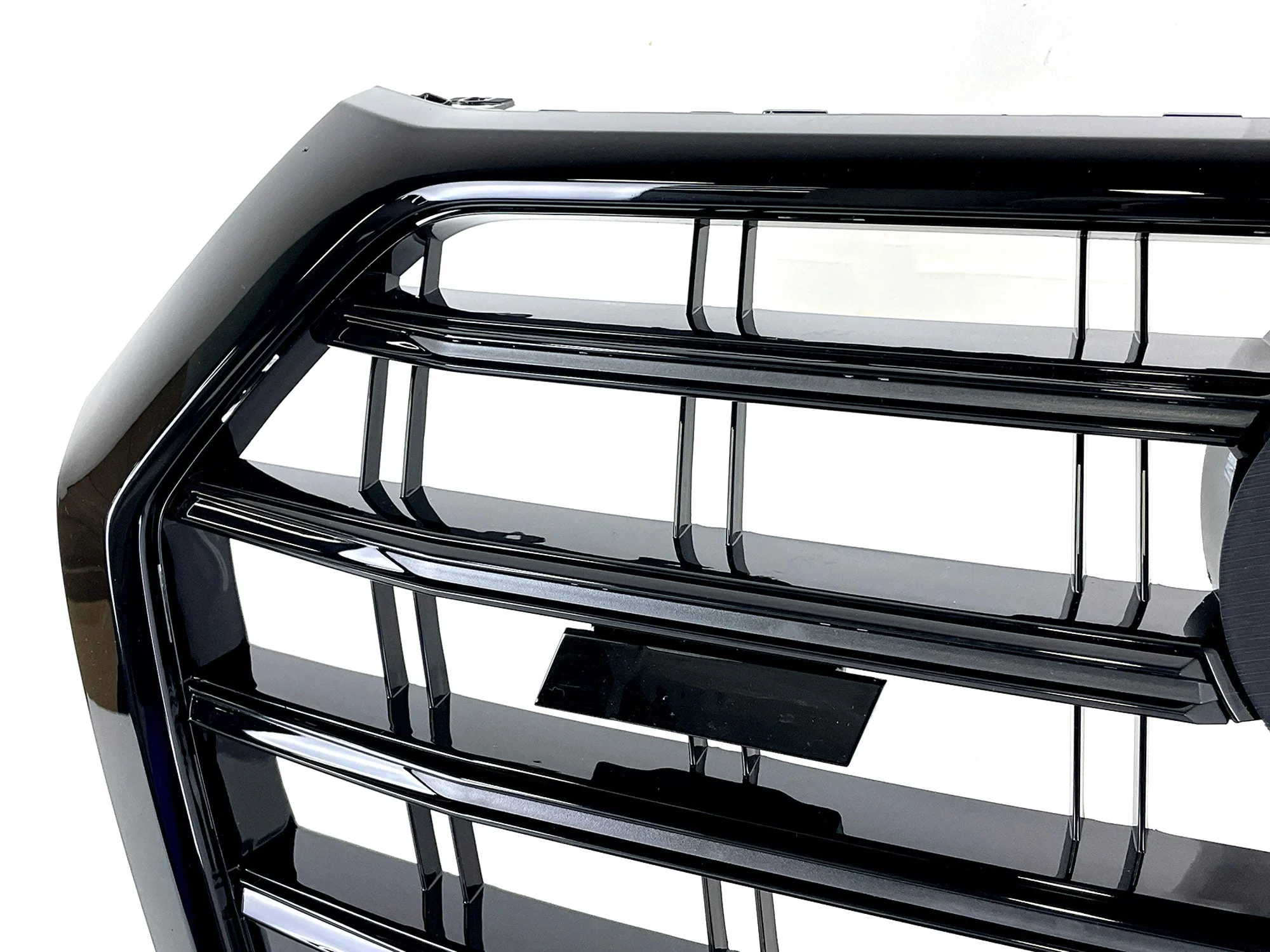 Gloss Black Front Bumper Upper Grille for Audi Q5 SQ5 2018 2019 2020 - Image 8