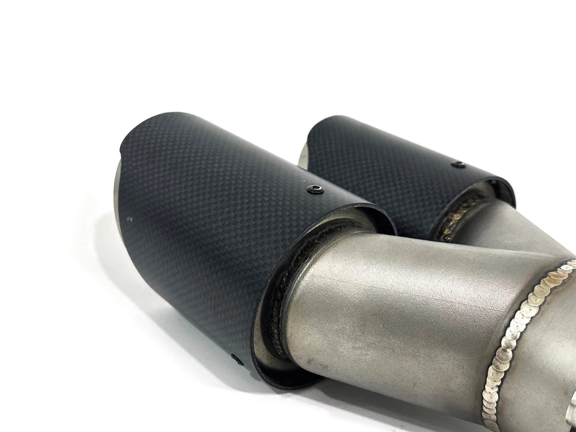 Universal Oval AMG Matte Carbon Fiber Exhaust Tips Upgrade - Inlet 63mm - Image 10