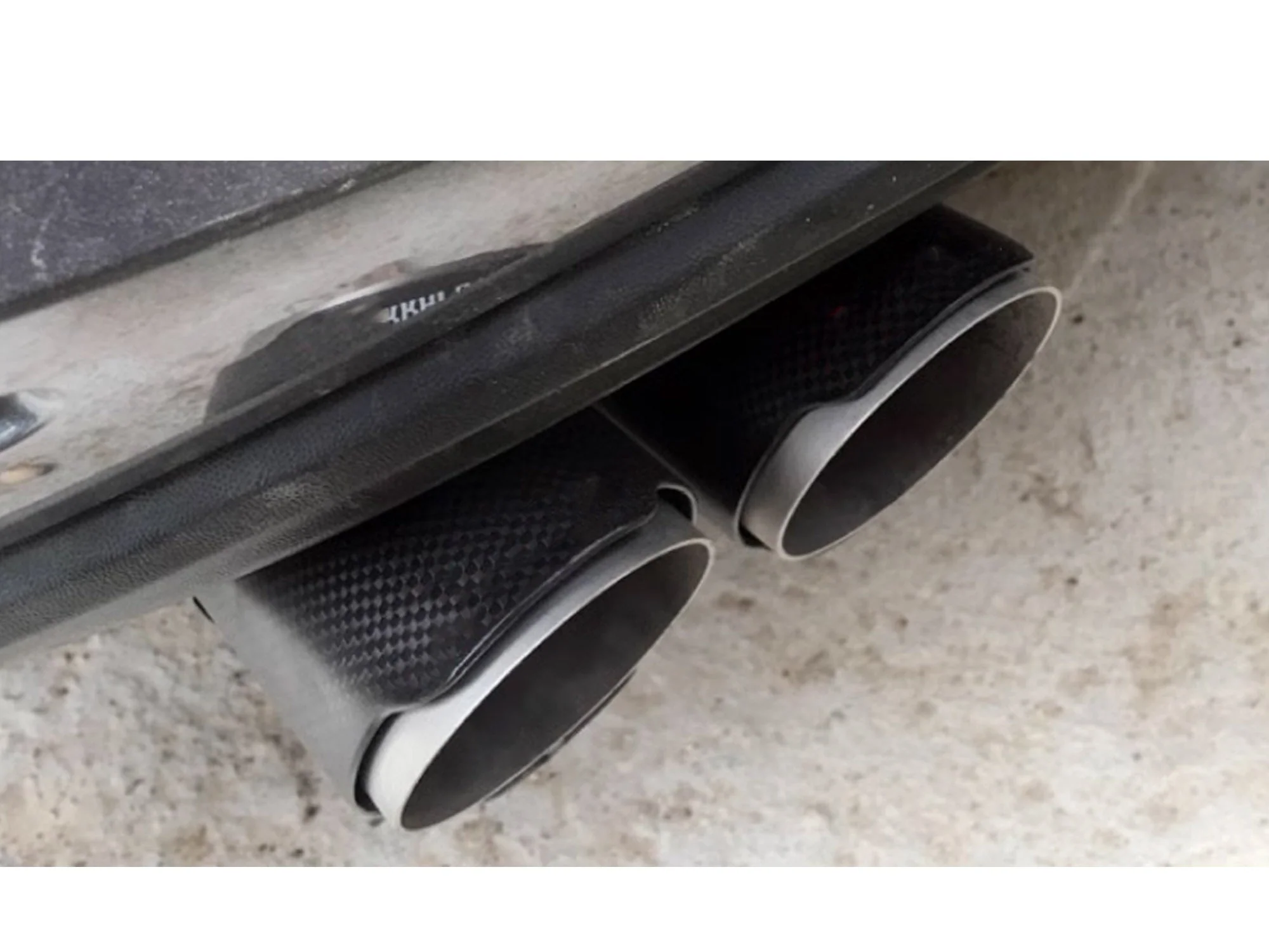 Universal Oval AMG Matte Carbon Fiber Exhaust Tips Upgrade - Inlet 63mm - Image 3